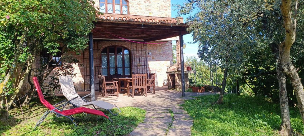 Le Corolle Villa มอนติปุลเชียโน ภายนอก รูปภาพ